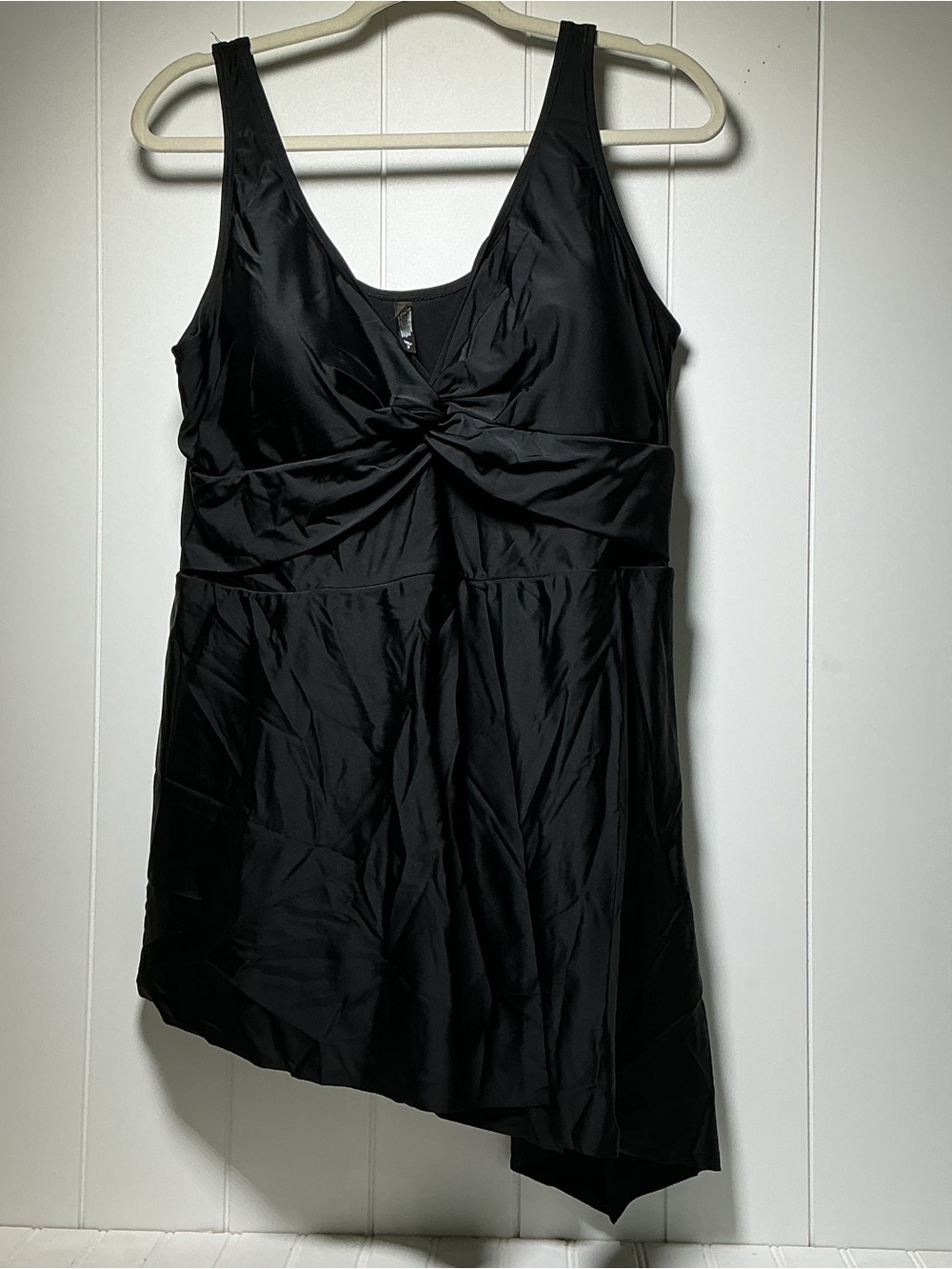 Torrid Swimsuit Women One Piece Black Asymmetrical Skirt Plus Size 3 Side Slit